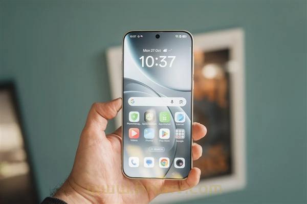 OPPO Find X9 Ultra增距镜首次亮相：行业最大进光量！哈苏原厂标准打造